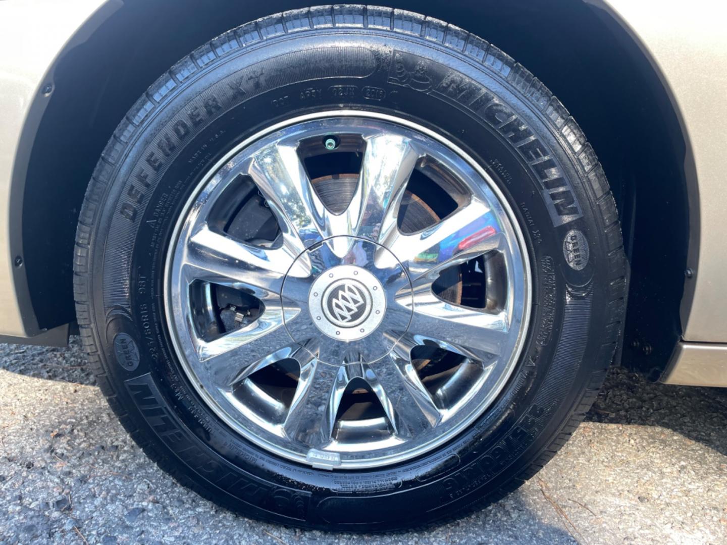 2005 GOLD BUICK LACROSSE CXL (2G4WD562351) with an 3.8L engine, Automatic transmission, located at 5103 Dorchester Rd., Charleston, SC, 29418-5607, (843) 767-1122, 36.245171, -115.228050 - Local Trade-in with Leather, CD/AM/FM, OnStar, Dual Climate Control, Power Everything (windows, locks, seats, mirrors), Keyless Entry, Chrome Wheels. Clean CarFax (no accidents reported!) Only 119k miles! Located at New Life Auto Sales! 2023 WINNER for Post & Courier's Charleston's Choice Pre-owned - Photo#21